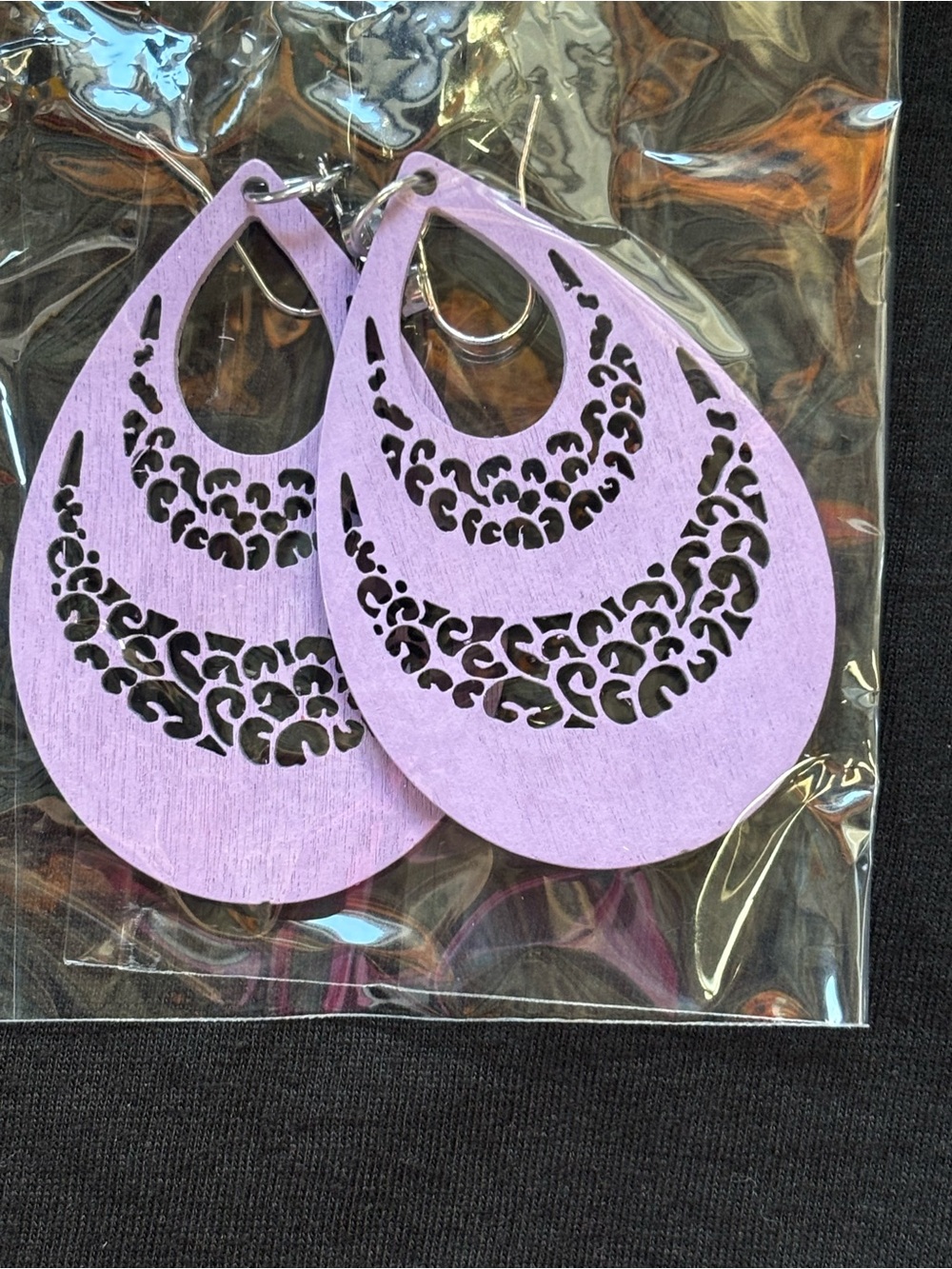 Lavender Teardrop Cutout Earrings - Women Jewelry